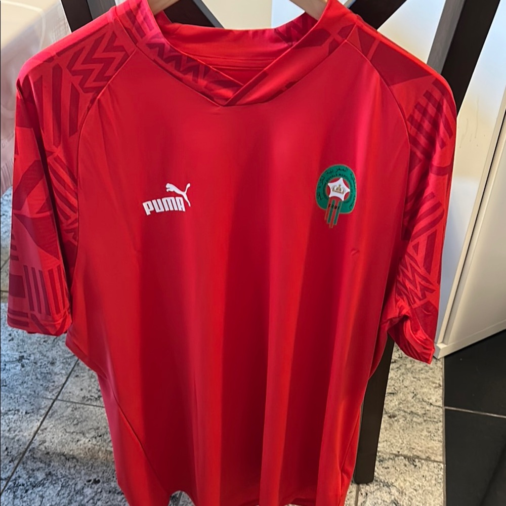 Puma Red Soccer Jersey Crew Neck Short Sleeve